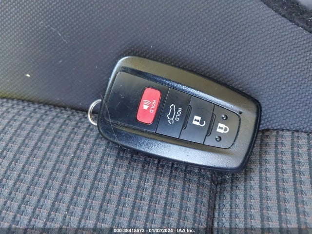 Toyota Highlander Le 2021 5TDBZRBH6MS120443 Image 11