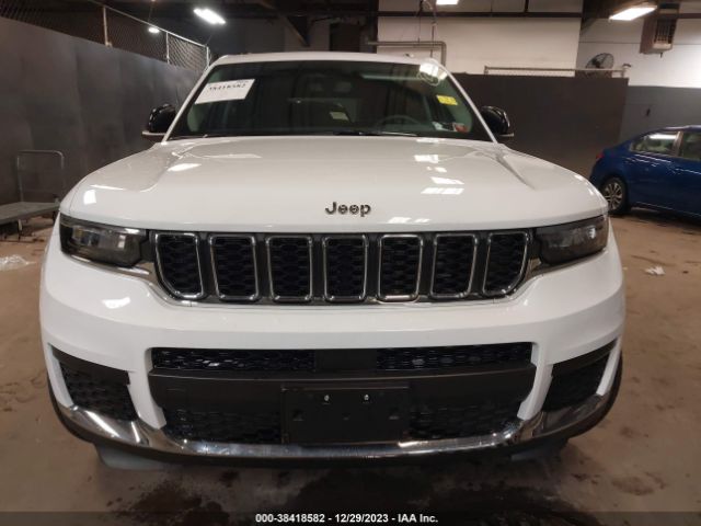 1C4RJKAG2P8842121 Jeep Grand Cherokee L Laredo 4x4