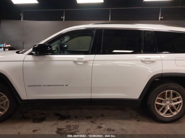 1C4RJKAG2P8842121 Jeep Grand Cherokee L Laredo 4x4