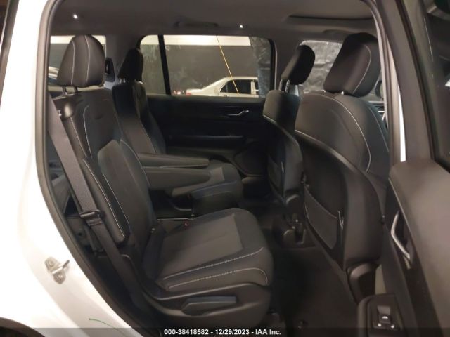 1C4RJKAG2P8842121 Jeep Grand Cherokee L Laredo 4x4