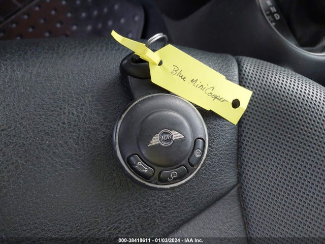 2009 MINI COOPER WMWMF33529TW70151 Photo 10