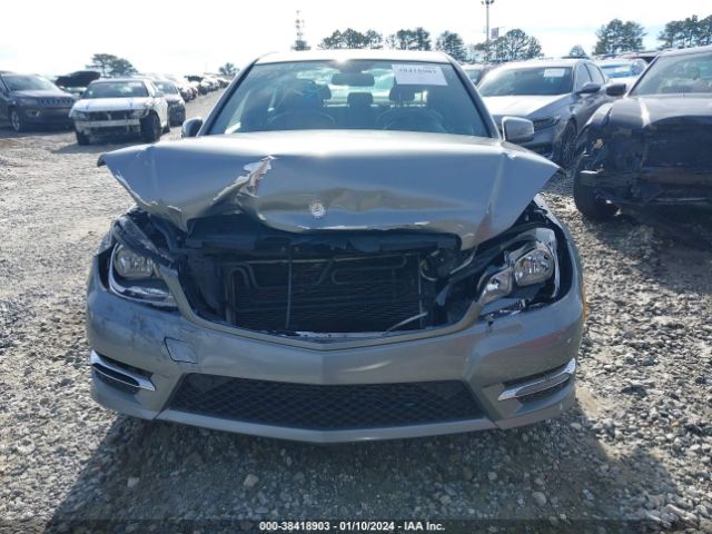 WDDGF4HBXEG206733 Mercedes-Benz C 250 Luxury/sport