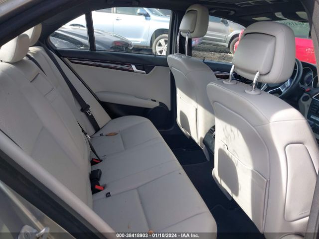 WDDGF4HBXEG206733 Mercedes-Benz C 250 Luxury/sport