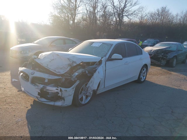 WBA3C3C56FK202218 BMW 320i Xdrive