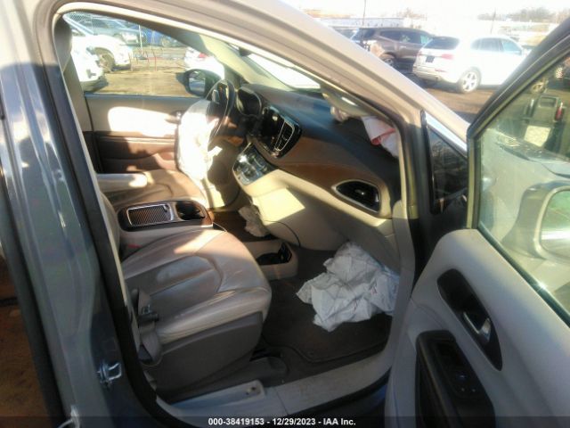 2021 CHRYSLER PACIFICA 2C4RC1BG9MR502757 Photo 4