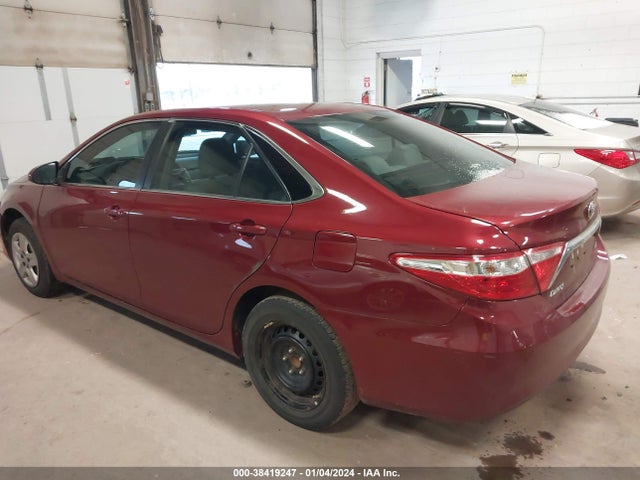 Toyota CAMRY LE 2015 4T1BF1FK5FU987648 Image 3