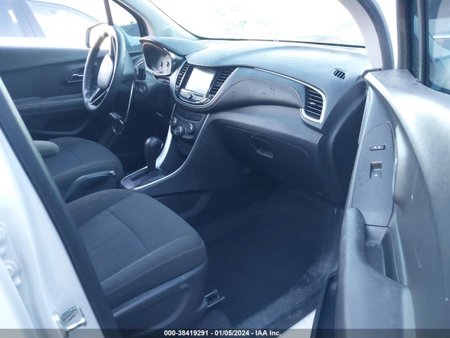 Chevrolet TRAX LS 2017 KL7CJNSB8HB211496 Image 5