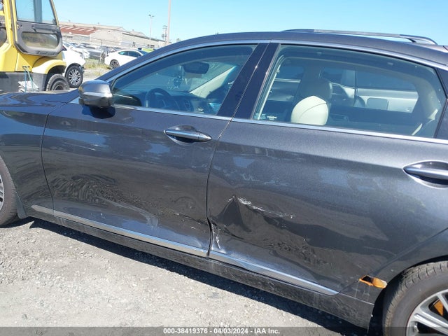 Genesis G80 3.8 2018 KMHGN4JE9JU265121 Image 15