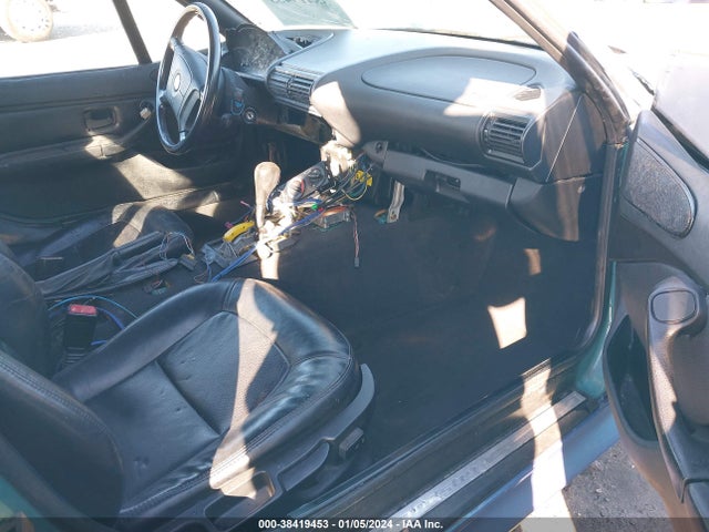 1998 BMW Z3 2.8 VIN: 4USCJ3333WLG20489