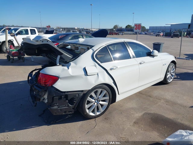 2011 BMW 528I VIN: WBAFR1C55BC672793
