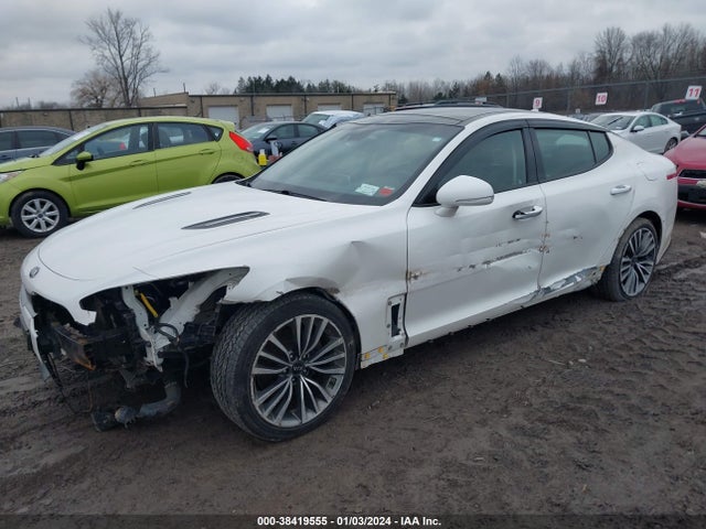 KIA Stinger Premium 2019 KNAE25LA6K6060007 Image 2