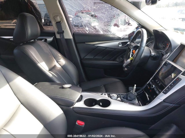 JN1EV7AR2KM593873 Infiniti Q50 3.0t Luxe