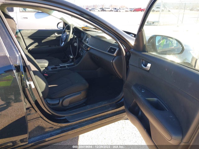 KIA Optima Lx 2017 5XXGT4L36HG155410 Image 5