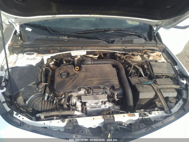 Chevrolet MALIBU LT 2018 1G1ZD5ST5JF247103 Image 10