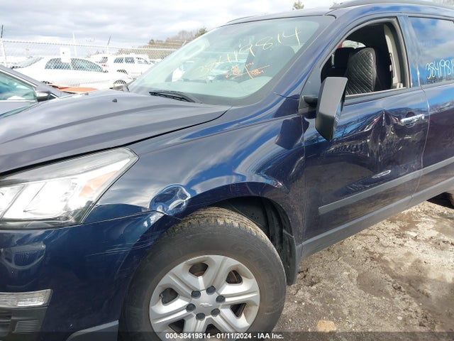 Chevrolet Traverse Ls 2017 1GNKVFKD2HJ172296 Image 6