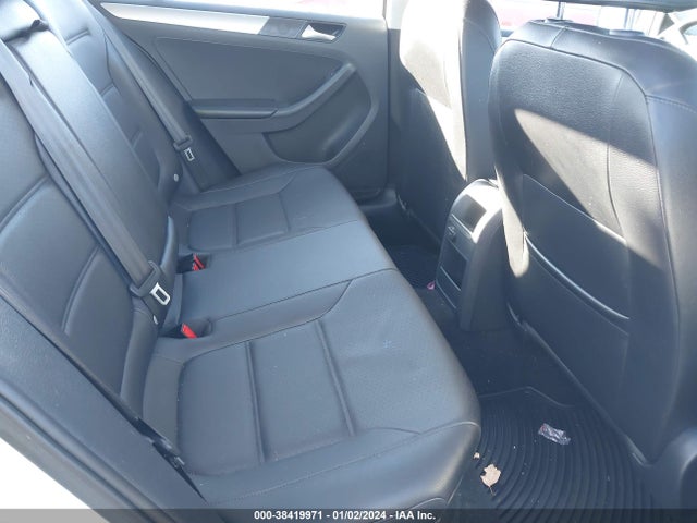 3VWDB7AJ8HM305795 Volkswagen Jetta 1.4t Se