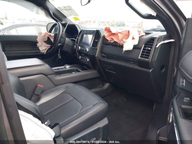 1FMJU1KT4MEA28202 Ford Expedition Limited