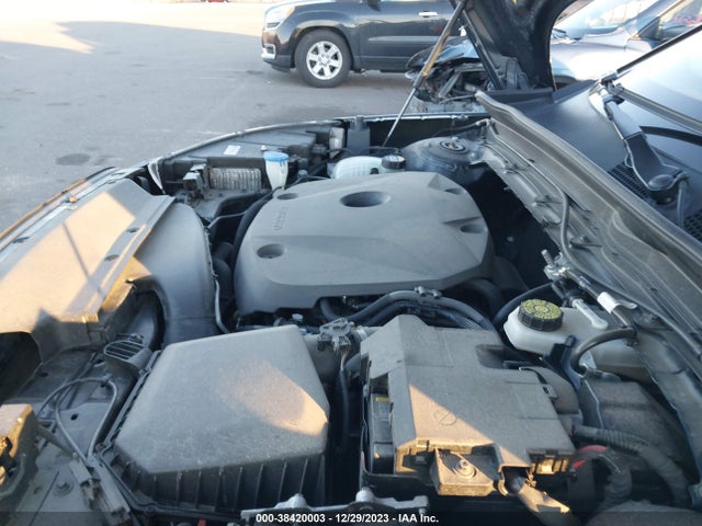 Volvo Xc40 T5 R-design 2022 YV4162UM4N2791704 Image 10
