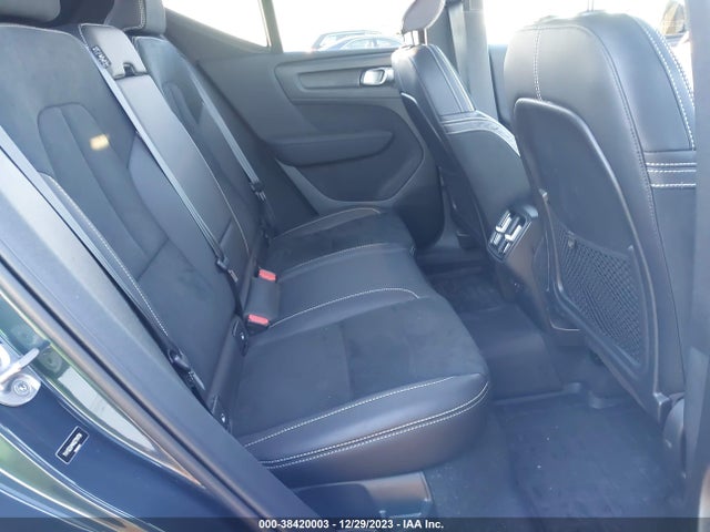 Volvo Xc40 T5 R-design 2022 YV4162UM4N2791704 Image 8
