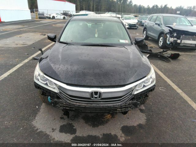 1HGCR2F31HA252203 Honda ACCORD LX