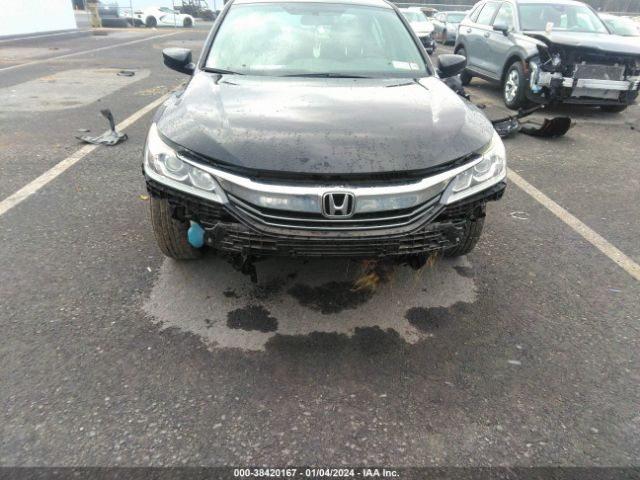 1HGCR2F31HA252203 Honda ACCORD LX