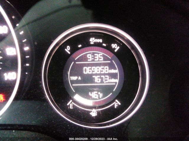 3CZRU6H35JM714695 Honda HR-V LX