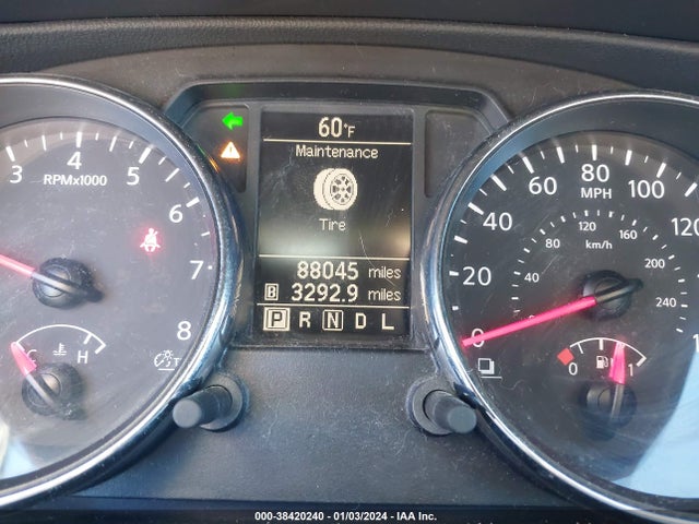 2015 NISSAN ROGUE SELECT S VIN: JN8AS5MT3FW662570