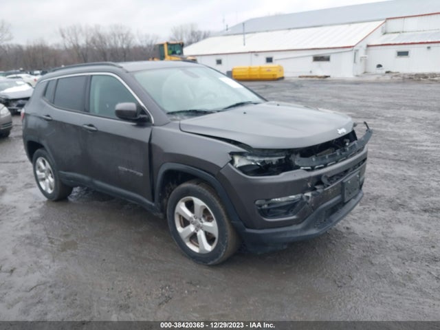 Jeep New Compass Latitude 4x4 2017 3C4NJDBB8HT651948 Image 1
