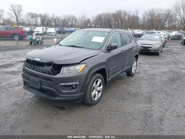 Jeep New Compass Latitude 4x4 2017 3C4NJDBB8HT651948 Image 2