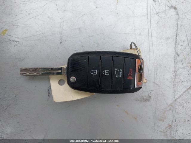 5XXGM4A76EG274945 KIA Optima Lx