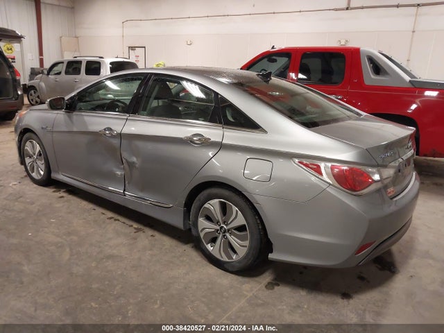 Hyundai Sonata Hybrid Limited 2015 KMHEC4A45FA119540 Image 3