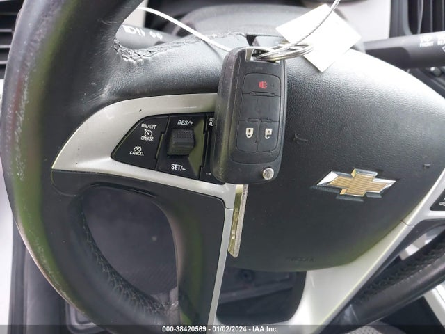 Продажа на аукционе авто 2017 Chevrolet Equinox Lt, vin: 2GNFLFEK9H6351045, номер лота: 38420569