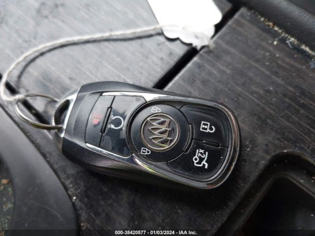 1G4ZP5SS4HU120754 Buick Lacrosse Essence