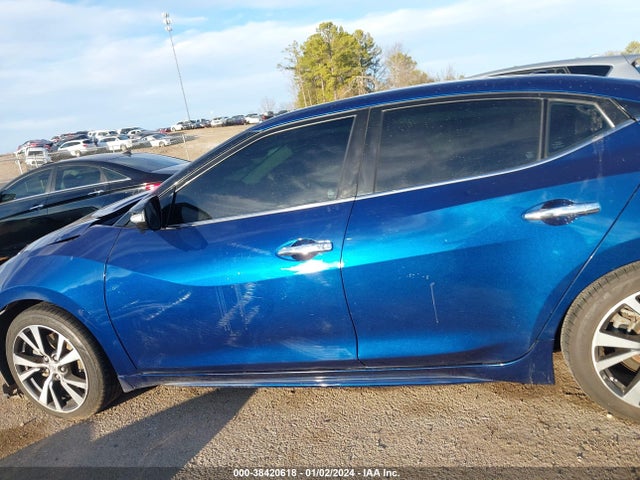 Nissan Maxima 3.5 Platinum 2017 1N4AA6AP7HC420371 Image 15