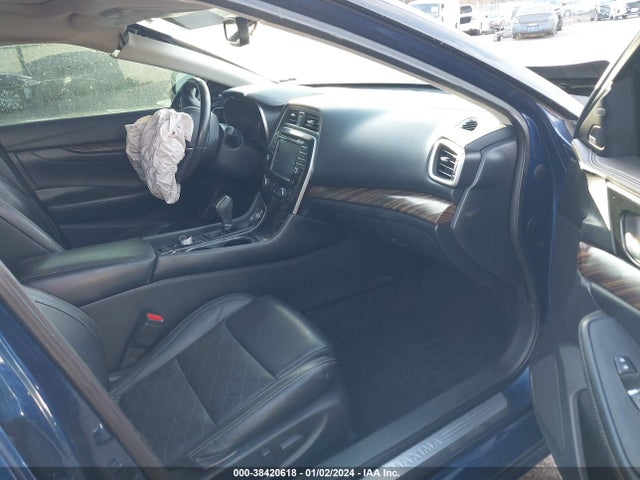 Nissan Maxima 3.5 Platinum 2017 1N4AA6AP7HC420371 Image 5