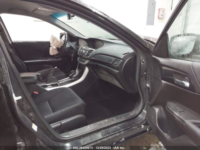 1HGCR2F59FA225667 Honda Accord Sport