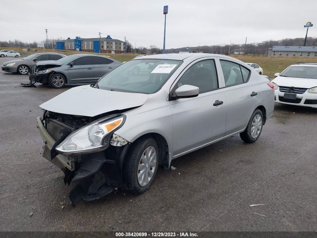 2016 NISSAN VERSA 1.6 S+ VIN: 3N1CN7AP1GL869810