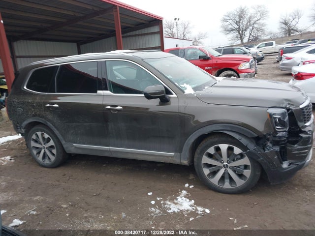 2022 KIA TELLURIDE S VIN: 5XYP6DHC4NG279229