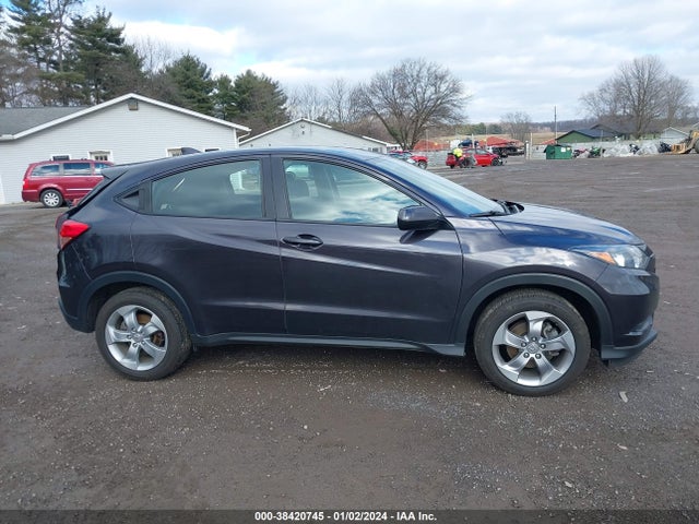 2018 HONDA HR-V LX VIN: 3CZRU5H39JM722695