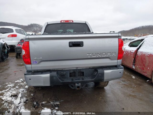 5TFDY5F18HX614014 Toyota Tundra Sr5 5.7l V8