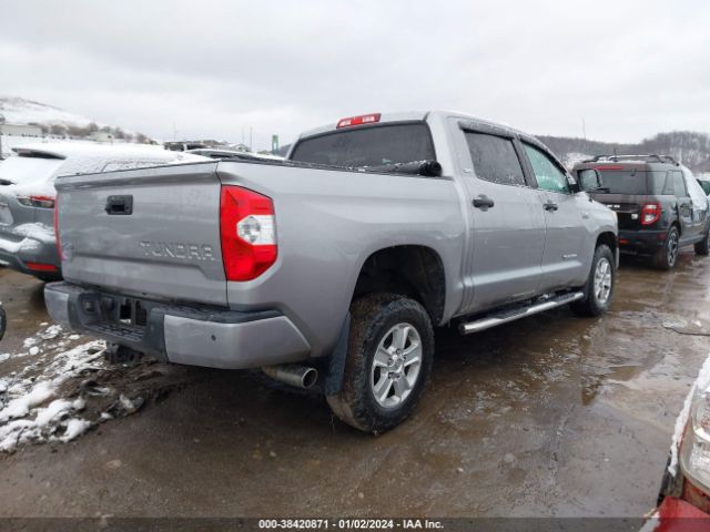 5TFDY5F18HX614014 Toyota Tundra Sr5 5.7l V8