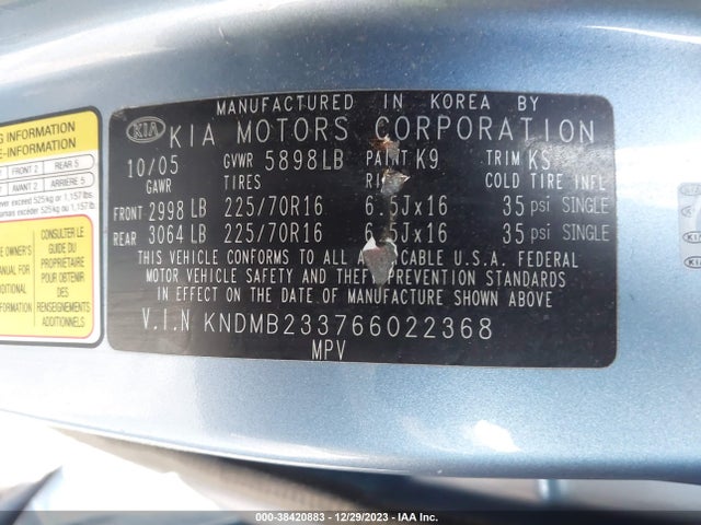 2006 KIA SEDONA EX/LX VIN: KNDMB233766022368