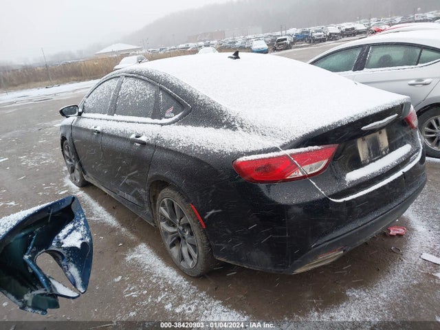 2015 CHRYSLER 200 S VIN: 1C3CCCBG0FN638393