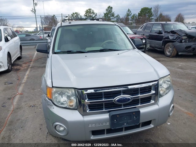2008 FORD ESCAPE XLT VIN: 1FMCU93148KC45258