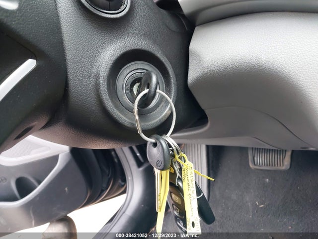 2020 HYUNDAI ELANTRA SEL VIN: 5NPD84LF3LH628580