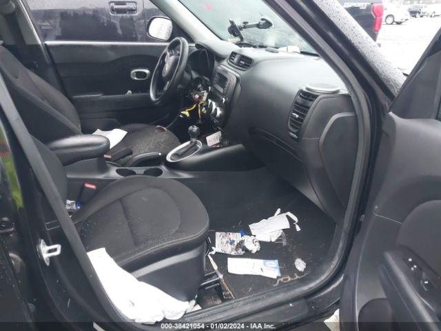 KNDJN2A2XG7264717 KIA Soul !