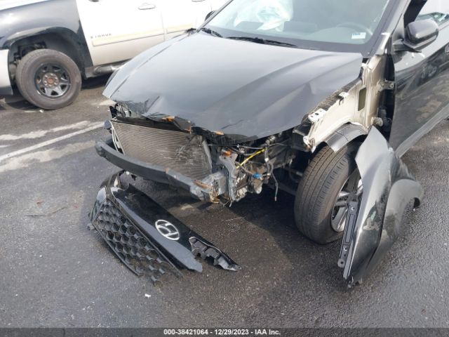 KM8K2CABXNU905152 Hyundai Kona Se