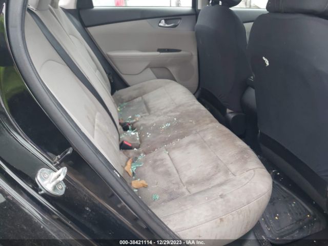 3KPF24AD8KE060499 KIA Forte Lxs