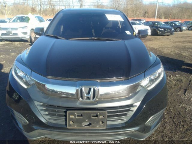 3CZRU6H35NM740137 Honda Hr-v Awd Lx