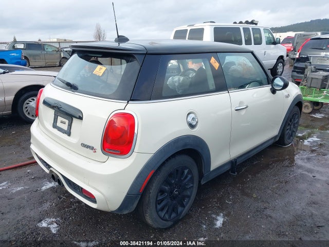 2017 MINI HARDTOP WMWXP7C31H2A46509 Photo 3
